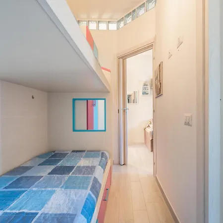 Gemma Piccolino * فيلاّسيمِيوس